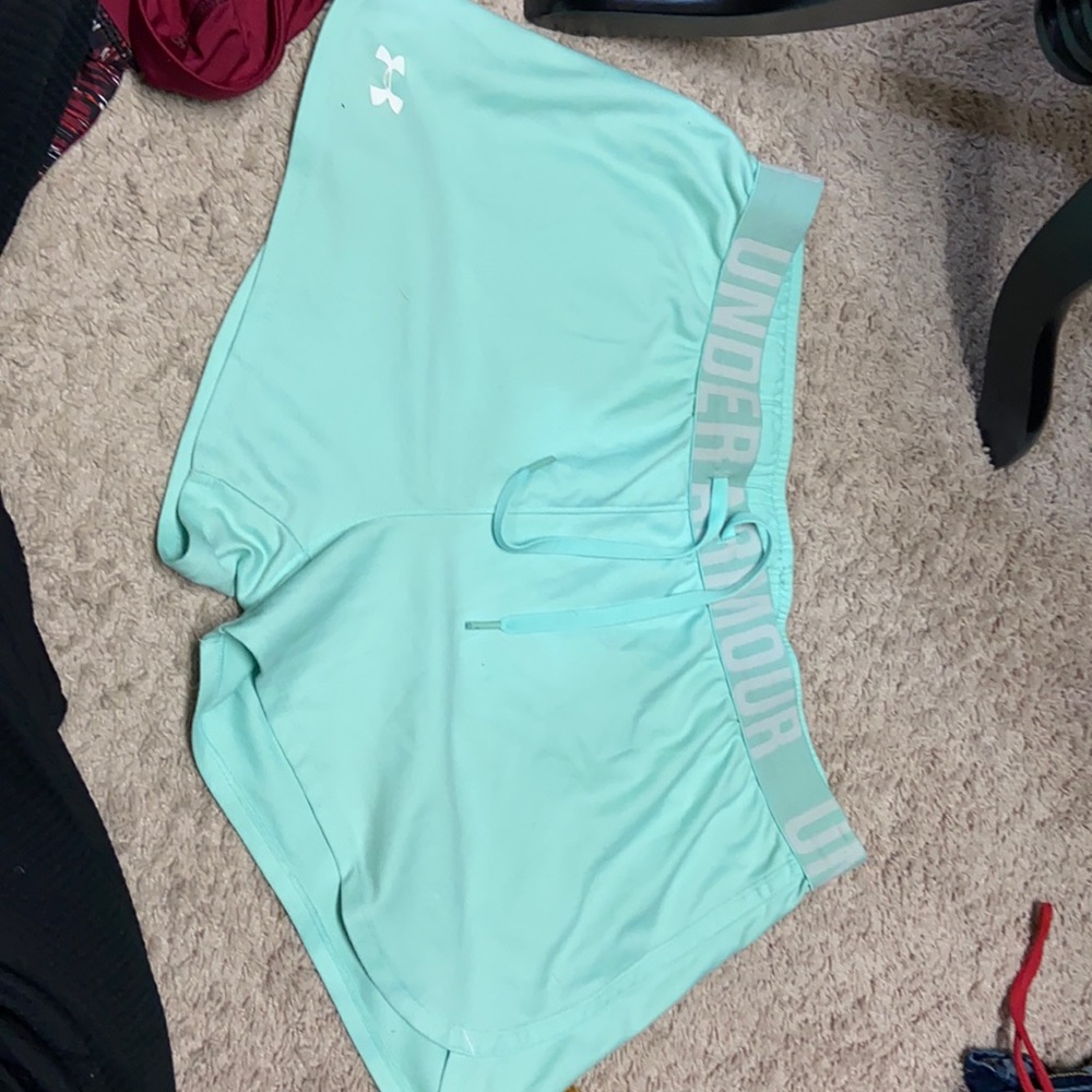 Mint under armor running shorts